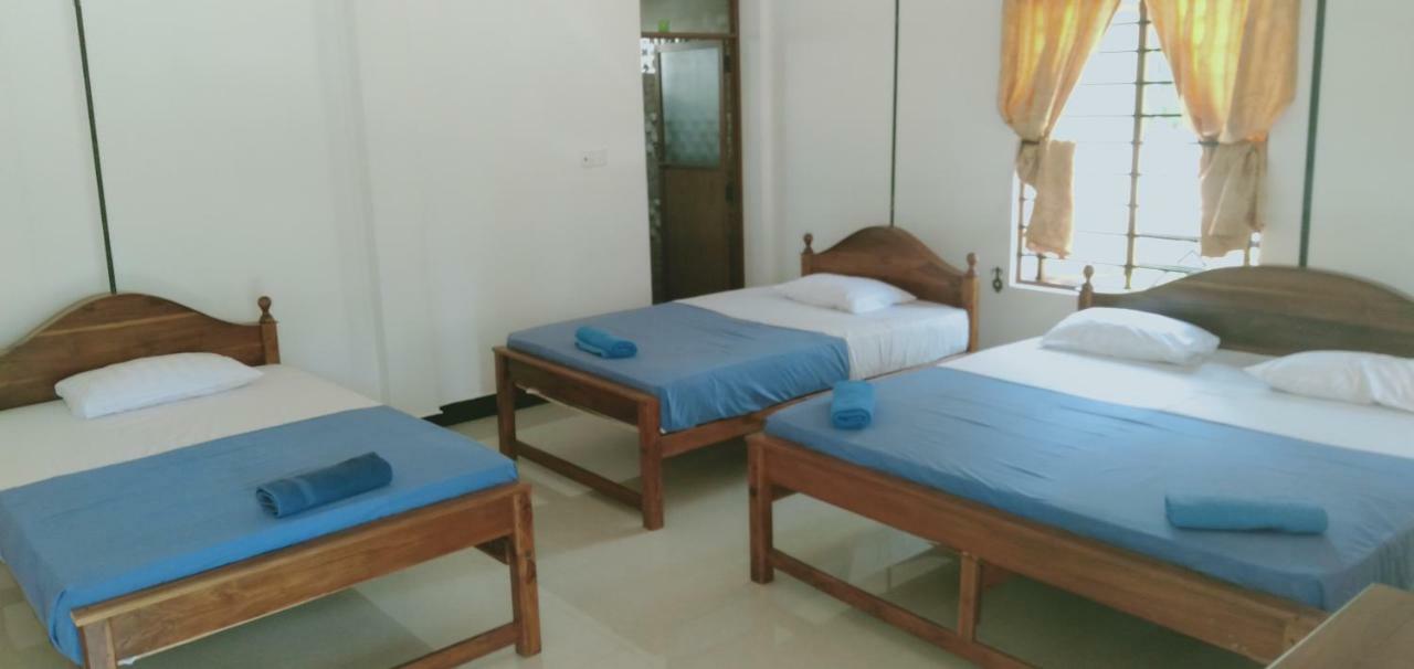 French Garden Resort Uppuveli ภายนอก รูปภาพ
