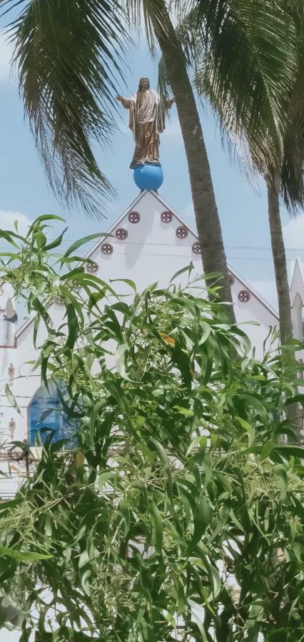 French Garden Resort Uppuveli ภายนอก รูปภาพ