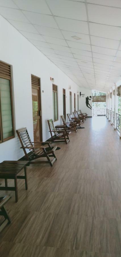 French Garden Resort Uppuveli ภายนอก รูปภาพ