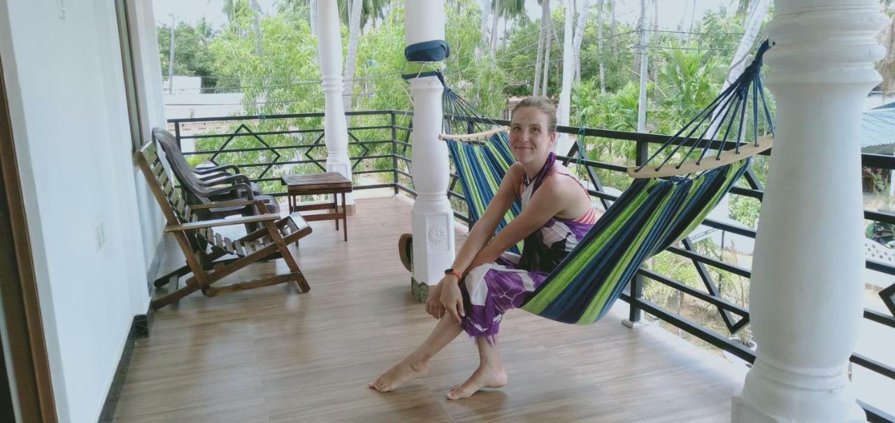 French Garden Resort Uppuveli ภายนอก รูปภาพ